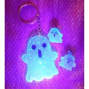Florescent Ghost Halloween Post Earrings  And Keychain/Purse Charm NEW